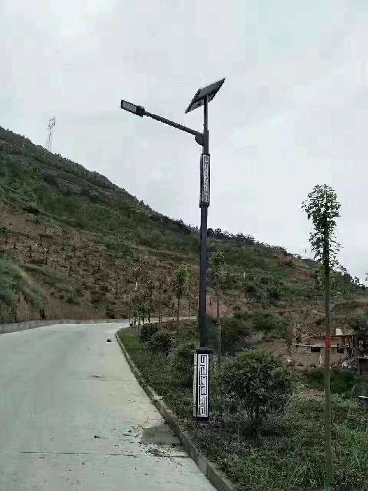 平凉市仿古太阳能路灯